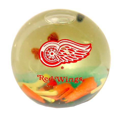 PAPER WEIGHT - DETROIT RED WINGS LIQUID PAPER WEIGHT LW401