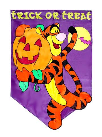 HALLOWEEN DECORATIVE FLAG - WINNIE THE POOH TIGGER'S PUMPKIN 28 INCH x 40 INCH DECORATIVE FLAG SH00326